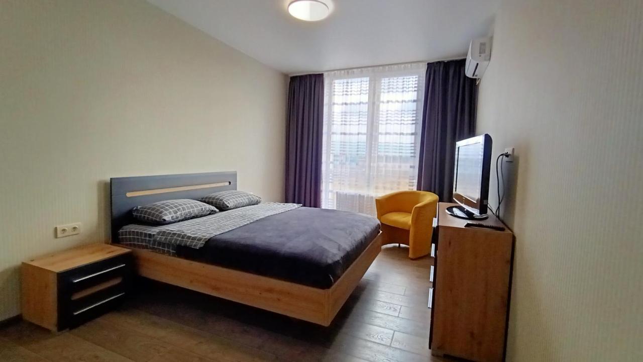 093 Квартира в новом комплексе, рядом с Кольцевой. Киев Экстерьер фото